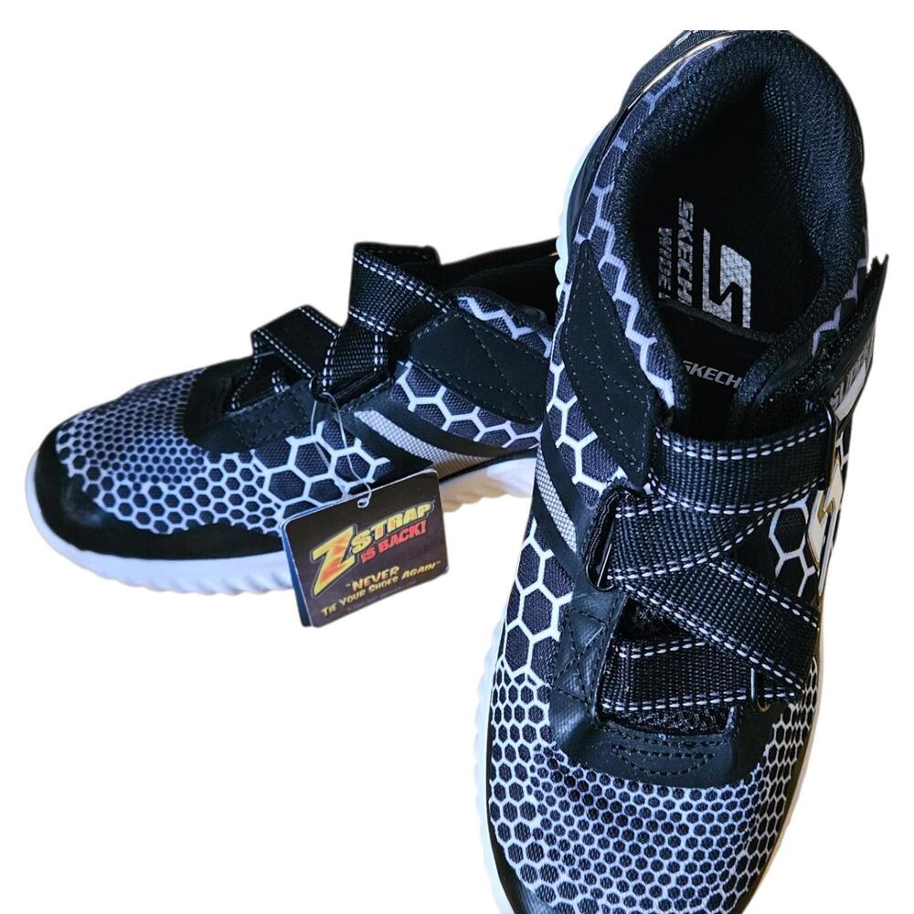 Skechers Boys' Black and Gray Athletic Shoes with Velcro Straps Size 4  NWT